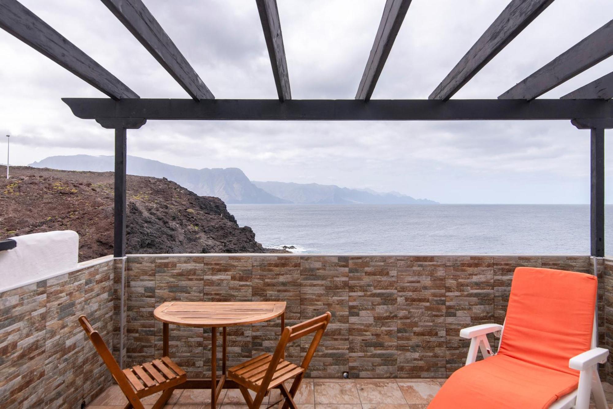 Holiday home Faro De Sardina Frente Al Mar Galdar